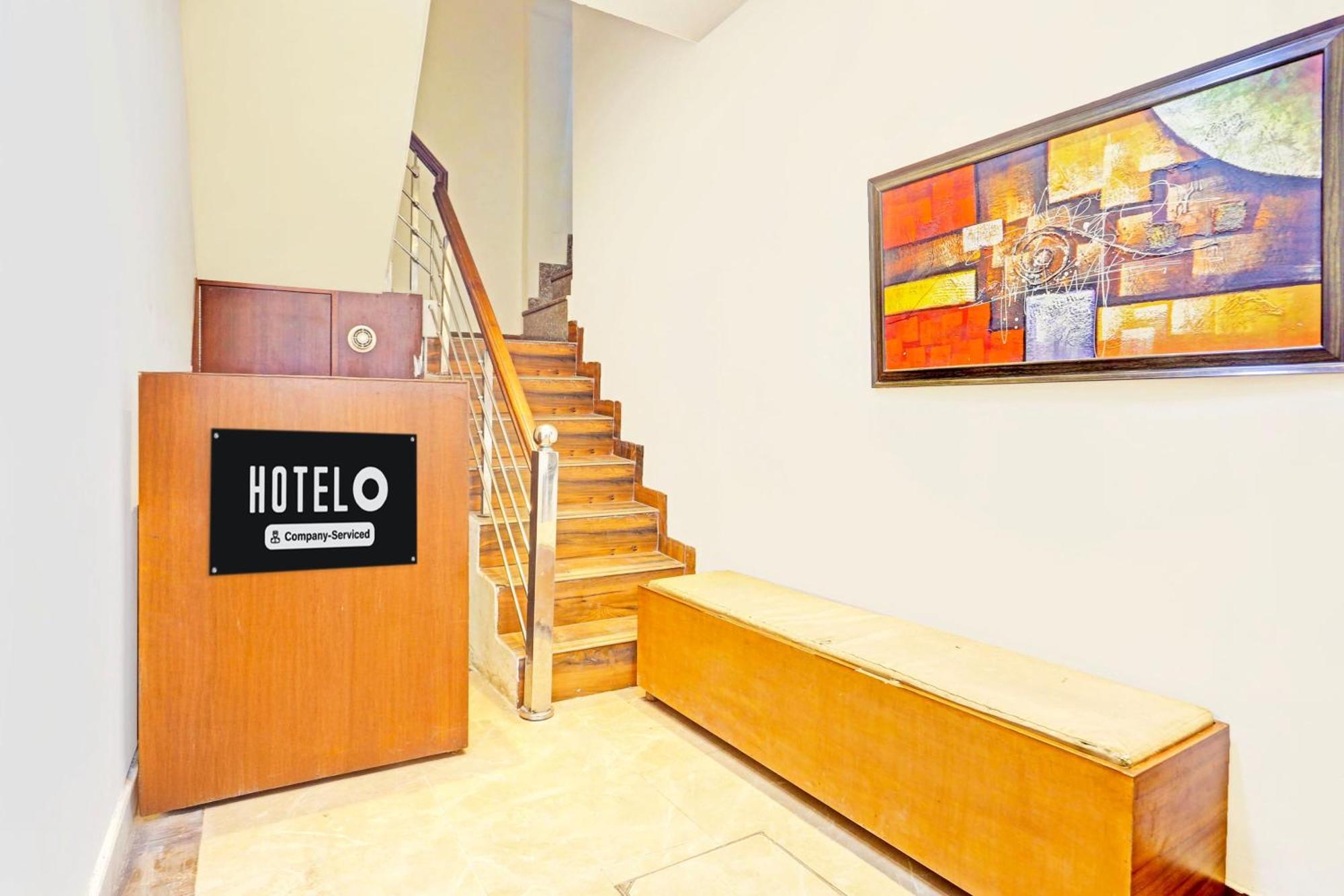 Super Hotel O Sector 45 Formerly Manyavar Chandīgarh エクステリア 写真