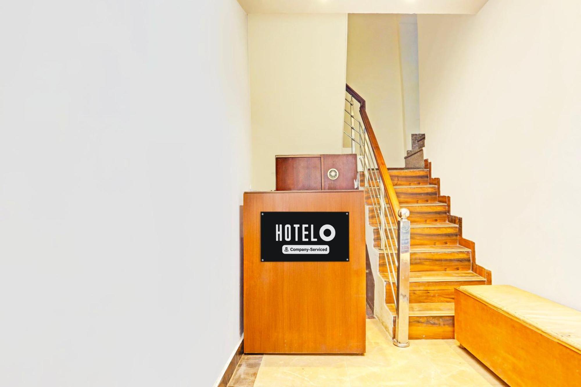 Super Hotel O Sector 45 Formerly Manyavar Chandīgarh エクステリア 写真