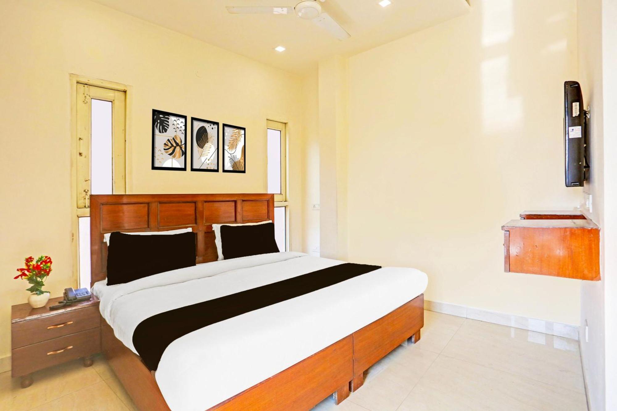 Super Hotel O Sector 45 Formerly Manyavar Chandīgarh エクステリア 写真